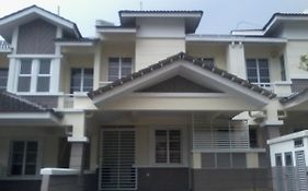 Putrajaya Homestay